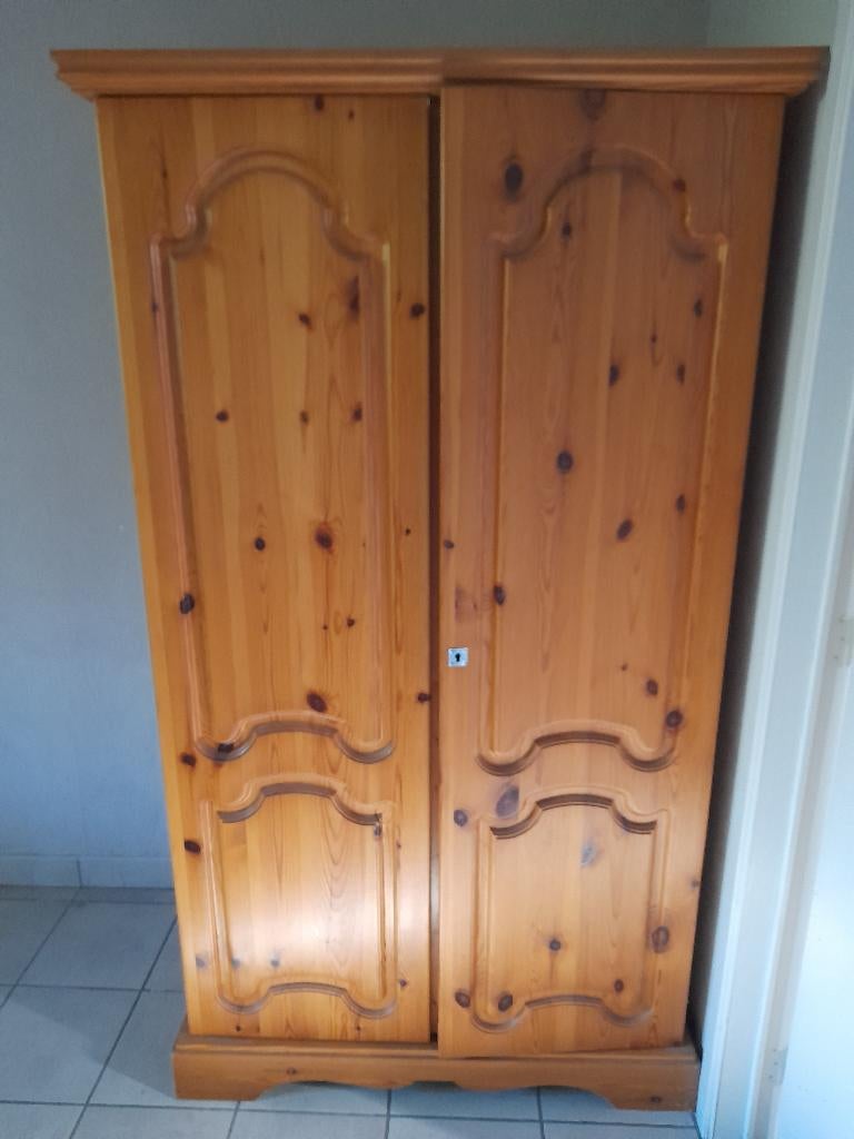 Kleerkast, Ophalen, Met deur(en), Gebruikt, 50 tot 100 cm