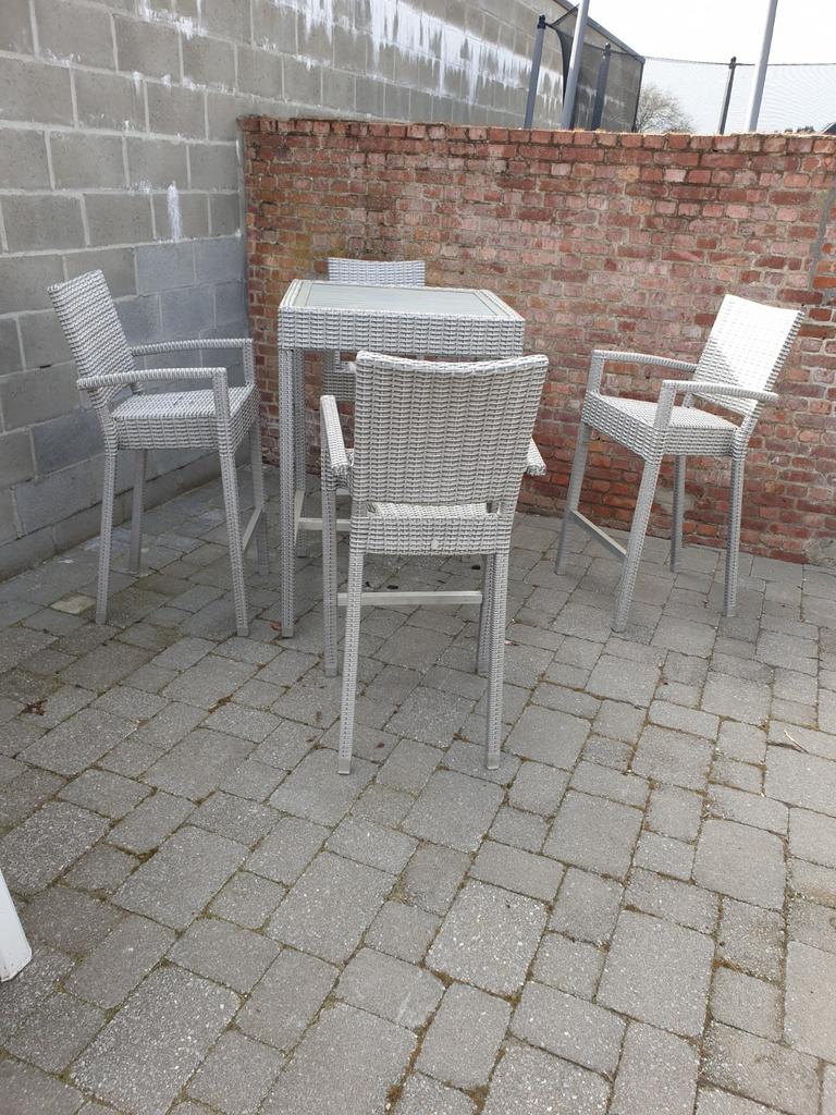 Tuinstel, Ophalen, Stoel