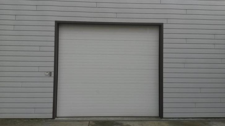 Garage in loods te huur, Immo, Garages & Places de parking, Malines