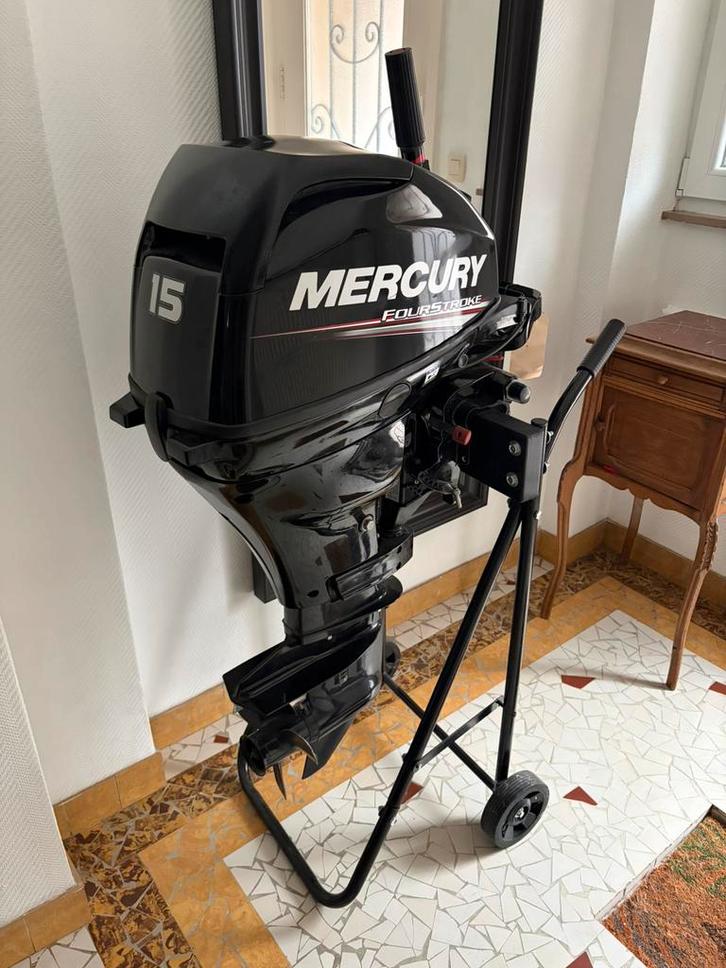 Moteur mercury 15cv, Watersport en Boten, Motorboten en Motorjachten, Zo goed als nieuw, Ophalen