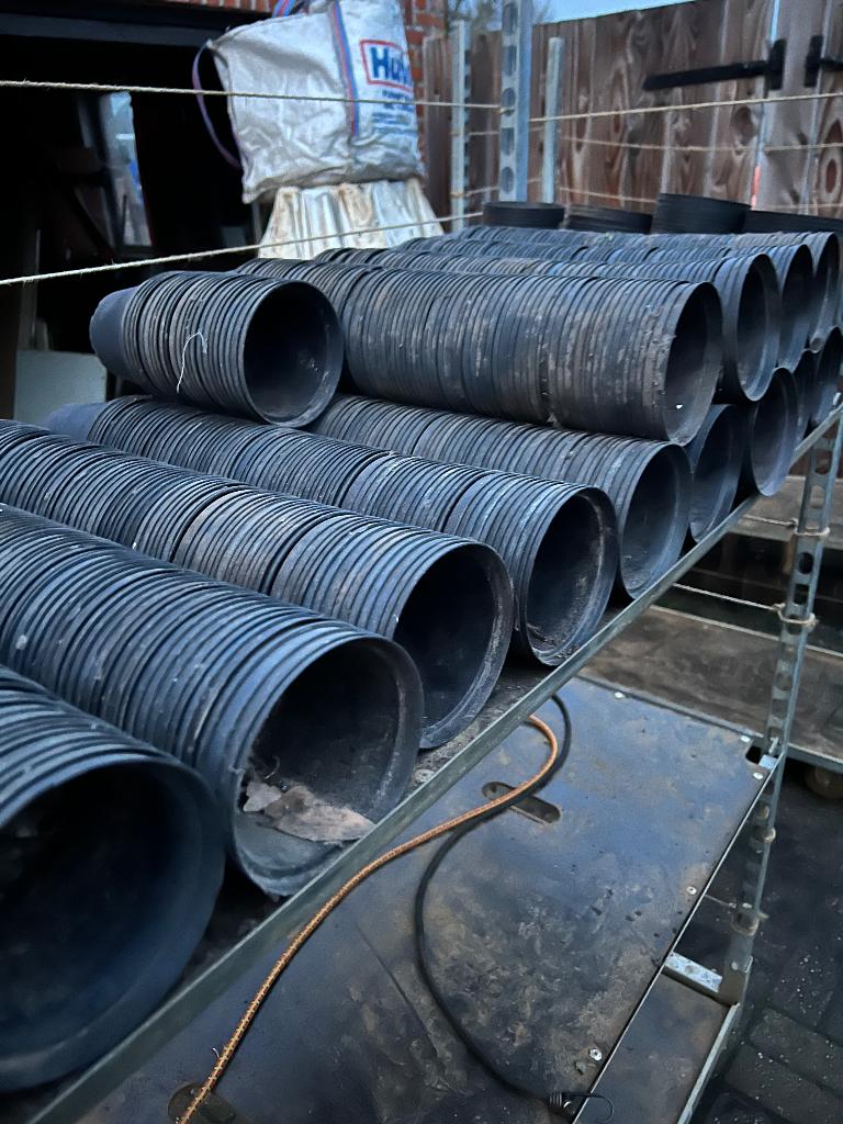 1000 bloempotten kweekpotten 12 x 9 cm, Tuin en Terras, Bloempotten, Zo goed als nieuw, Kunststof, Binnen, Balkon, Tuin, Minder dan 40 cm