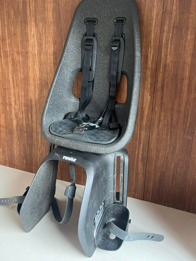 Fietsstoel Thule Yepp nexxt maxi, Achterzitje, Ophalen, 15 t/m 25 kg, Gebruikt
