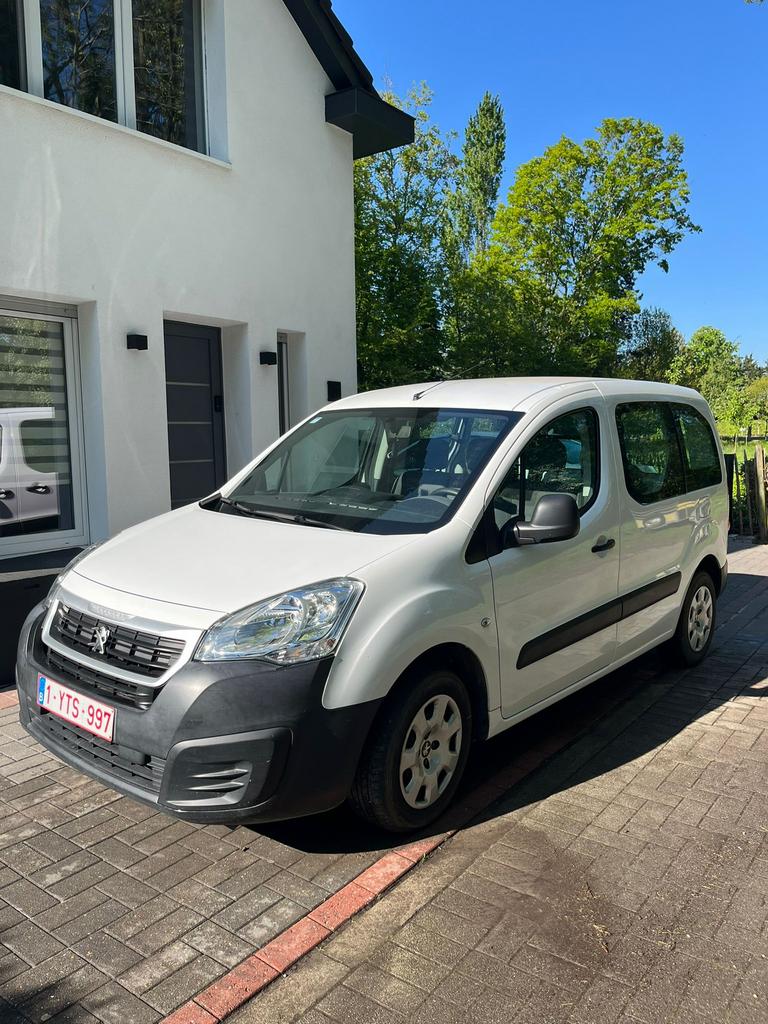 Peugeot Partner 1.6 hdi met aanhangwagen, Euro 5, Electronic Stability Program (ESP), Wit, 16 cc