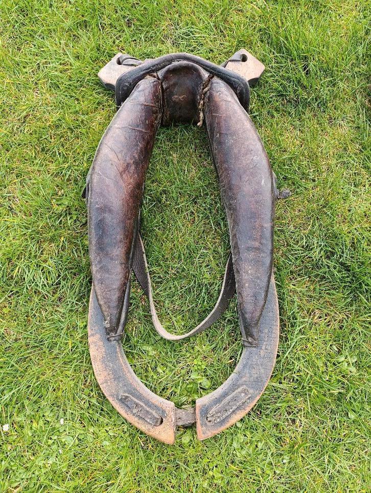 Ancien Collier de Cheval de Trait - Cuir & Bois, Animaux & Accessoires, Chevaux & Poneys | Brides & Harnachement, Utilisé, Autres espèces