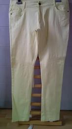 Lichtgele rechte broek EUR 44, Geel, Maat 42/44 (L), Nieuw, Ophalen of Verzenden