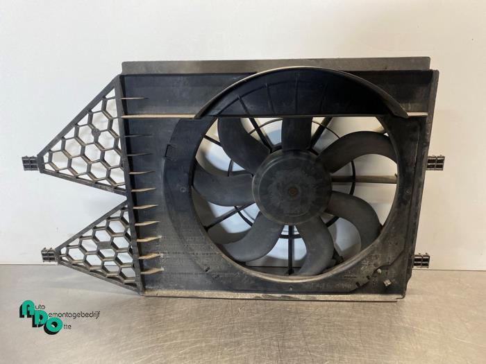 Ventilateur d'un Skoda Fabia (Fabia 08-), Autos : Pièces & Accessoires, Climatisation & Chauffage, Skoda, Utilisé, 3 mois de garantie