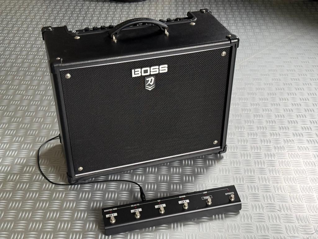 Te koop : gitaarversterker Boss Katana 100 Mk2, Muziek en Instrumenten, Versterkers | Bas en Gitaar, Ophalen, Zo goed als nieuw
