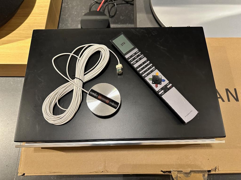 Bang & Olufsen Beosystem 4 met IR oog en Beo4 Joystick - B&O, Audio, Tv en Foto, Info@bang-olufsen.dk, Ophalen of Verzenden, Zo goed als nieuw