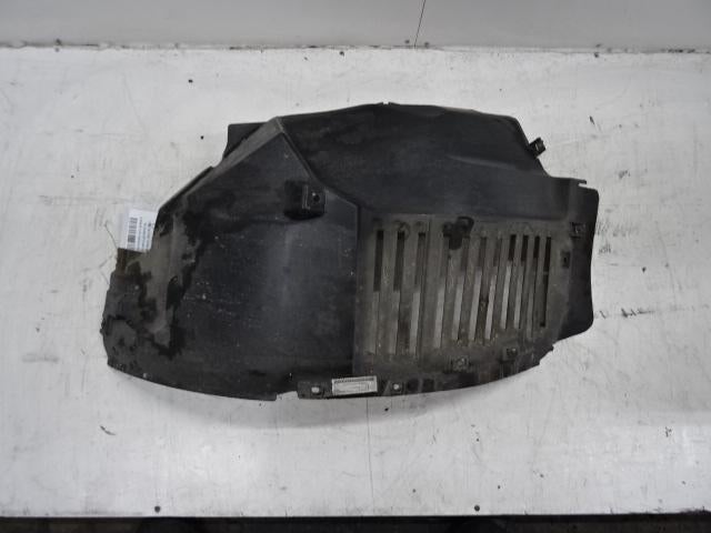 PARE BOUE AVANT DROIT Alfa Romeo Stelvio (949), Utilisé, Droite, Alfa Romeo, Garde-boue