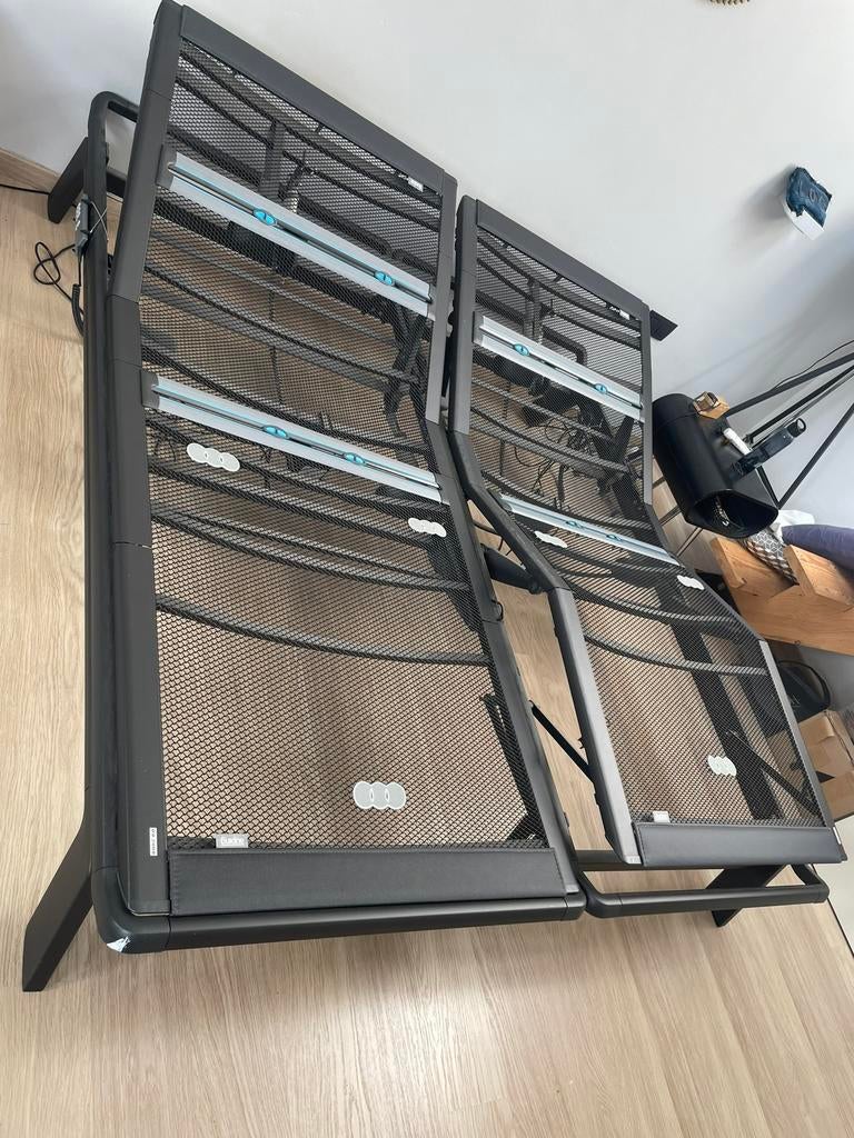 Sommier électrique Auping + Cadre de lit, Comme neuf, Enlèvement, Sommier, 180 cm