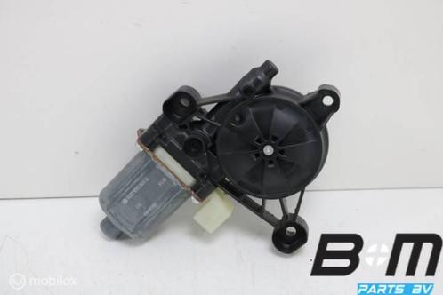 Raammotor rechtsvoor Audi Q2 81A 5Q0959801B, Auto-onderdelen, Interieur en Bekleding, Gebruikt