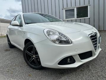 Alfa Romeo Giulietta 1.6d dealer met volledige optie/export beschikbaar voor biedingen