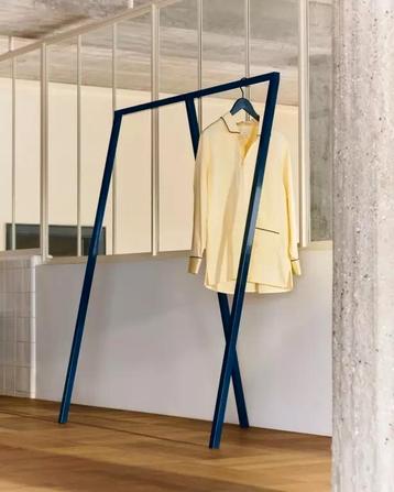 Hay Loop Stand Wardrobe Kledingrek zwart beschikbaar voor biedingen