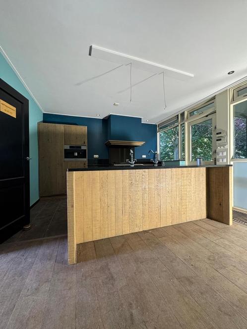 Kwaliteits Keuken + Spoeleiland + Miele + GEDEMONTEERD, Huis en Inrichting, Keuken | Complete keukens, Overige typen, Bruin, Graniet of Steen