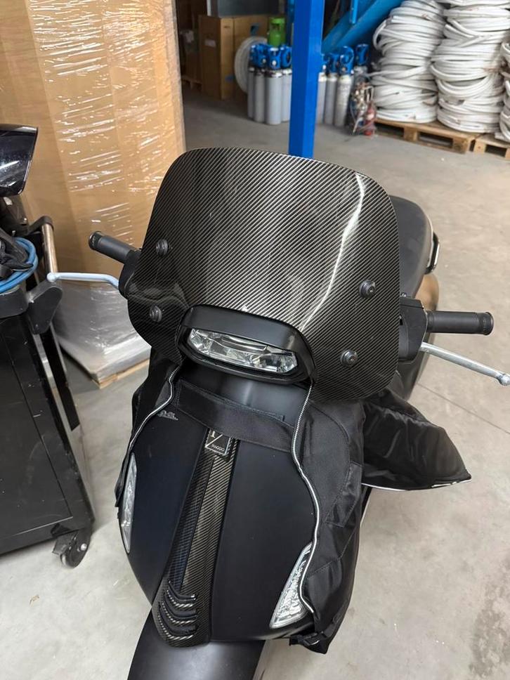 Vespa sprint e5 2025, Animaux & Accessoires, Chevaux & Poneys | Selles, Comme neuf, Enlèvement