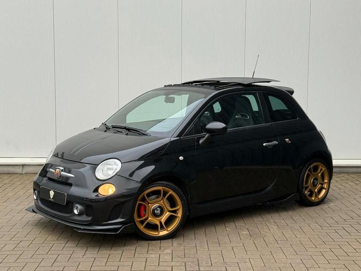 ✅ Abarth 500 1.4 T-JET GARANTIE Pano Alcantara Sterrenhemel, Auto's, Abarth, Bedrijf, Te koop, ABS, Airbags, Airconditioning, Boordcomputer