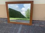 Oude afgeschuinde spiegel en zijn gebeeldhouwde frame., 50 tot 100 cm, Minder dan 100 cm, Rechthoekig, Ophalen