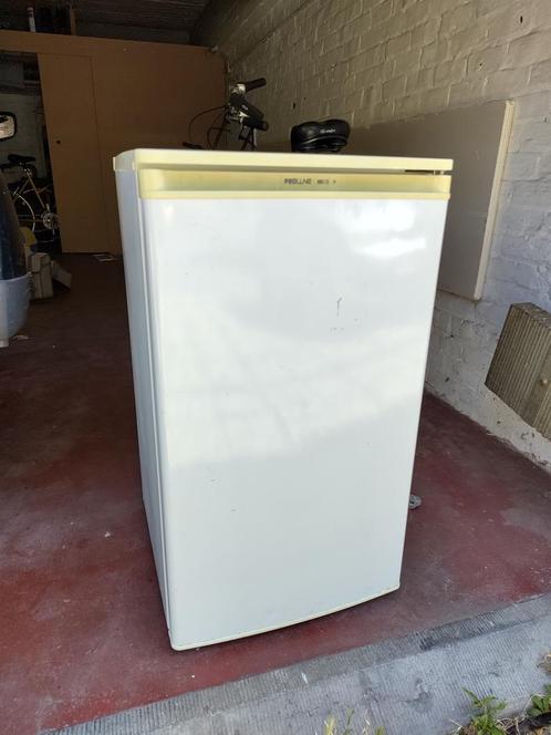 Functionele tafelvriezer van 64 liter met 3 fasen, Elektronische apparatuur, Vriezers en Diepvrieskisten, Gebruikt, Tussenbouw