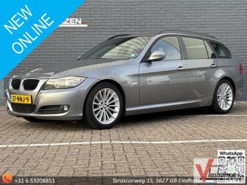BMW 320 3-serie Touring 320i Automaat | Leder | Pano | Clima beschikbaar voor biedingen