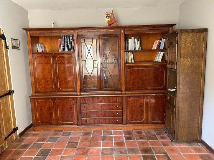 vitrinekast vintage, Engelse kast, grote wandkast, Huis en Inrichting, Kasten | Wandmeubels, Gebruikt, 200 cm of meer, 250 tot 300 cm