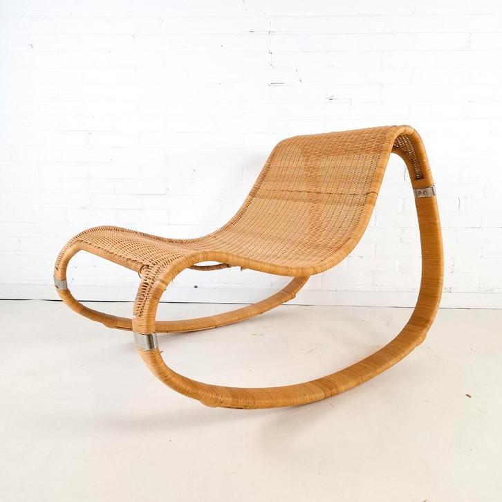 Vintage schommelstoel James Irvine Ikea, Antiek en Kunst, Antiek | Meubels | Stoelen en Sofa's, Ophalen