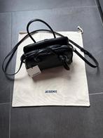 Jacquemus Turismo Black, Ophalen of Verzenden, Zo goed als nieuw, Zwart, Handtas