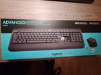 Qwerty toetsenbord, Computers en Software, Toetsenborden, Ophalen, Toetsenbord en muis-set, Zo goed als nieuw, Draadloos