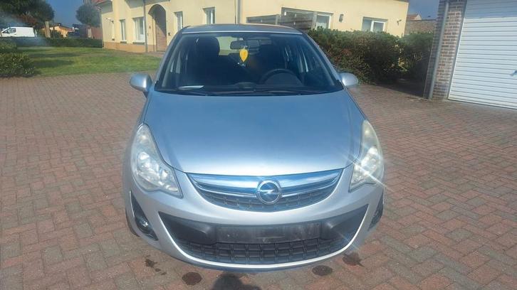 Opel Corsa 1400cc gekeurd, Auto's, Opel, Particulier, Corsa, ABS, Adaptive Cruise Control, Airbags, Airconditioning, Alarm, Bluetooth