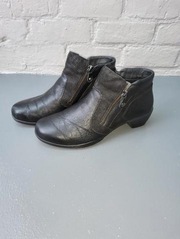 Bottines noires en cuir 40 Fidelio