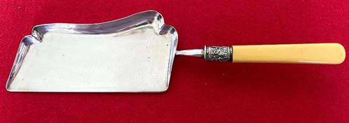 Antieke zilveren kruimelschep met keurmerk, Antiek en Kunst, Antiek | Woonaccessoires, Ophalen of Verzenden