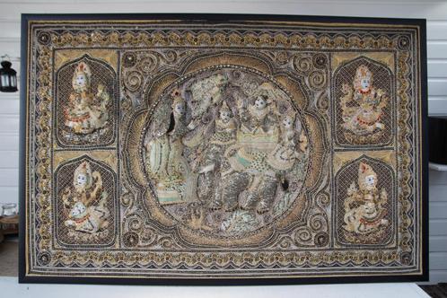 Thailand wandpaneel wandkleed handwerk zeer fraai in frame, Antiek en Kunst, Curiosa en Brocante, Ophalen