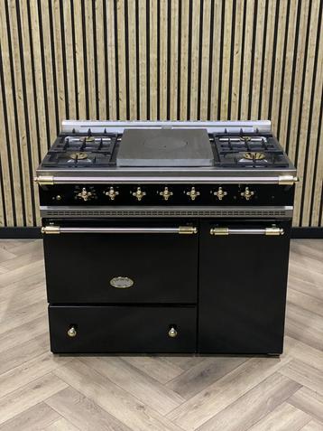 Luxe Lacanche Fornuis Zwart Gas + Messing + Warmhoudkast beschikbaar voor biedingen