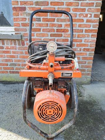 motor 4kW hogedrukspuit beschikbaar voor biedingen