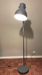 Lampe IKEA gris mat, Ophalen