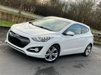 Hyundai i30 1.6 CRDi / 2014 / 136.630km / Coupe, Auto's, Hyundai, Voorwielaandrijving, Euro 5, Stof, Zwart