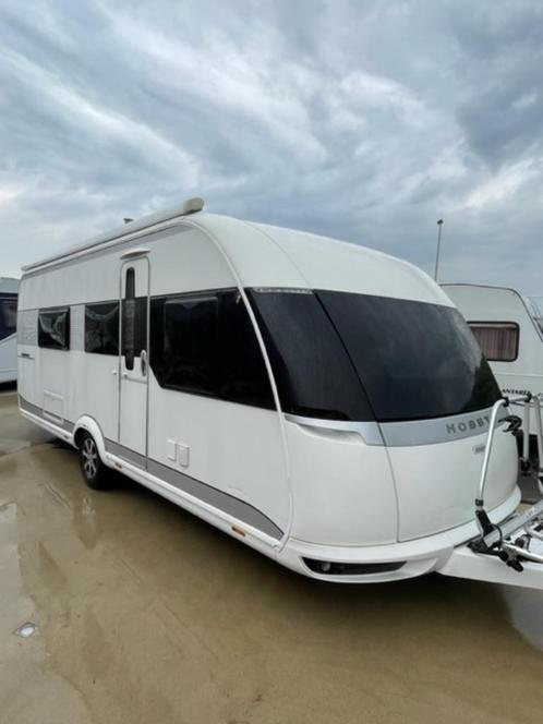 Hobby premium 560 aparte douche veel optie's, Caravans en Kamperen, Caravans, Bedrijf, tot en met 4, 1250 - 1500 kg, Rondzit, Hobby