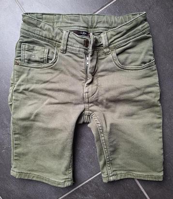 Scouts short maat 128