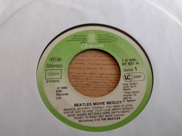 7" SINGLE: THE BEATLES: MOVIE MEDLEY-I'M HAPPY  beschikbaar voor biedingen