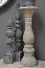 Hoge Kandelaar Brynxz- Classic Brown - Landelijk, Huis en Inrichting, Overige materialen, Overige kleuren, 50 tot 75 cm, Nieuw