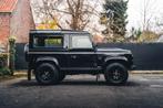 Land Rover Defender 90 // LOW KM // AIRCO // BTW, Euro 5, Stof, Zwart, Zwart