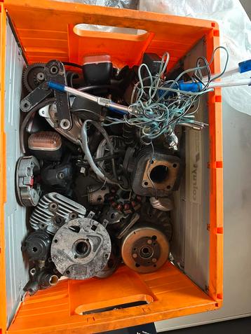Yamaha MBK booster onderdelen beschikbaar voor biedingen