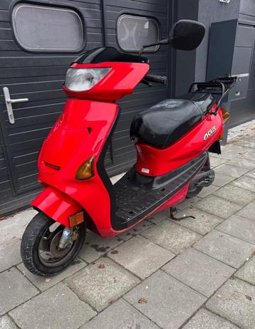 Scooter MBK Evolis (Yamaha Zest) 50cc KLASSE B Oldtimer beschikbaar voor biedingen
