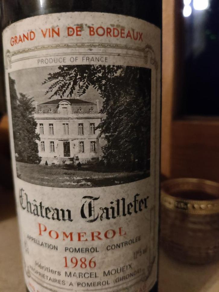 POMEROL Château Taillefer 1986, Collections, Vins, Enlèvement