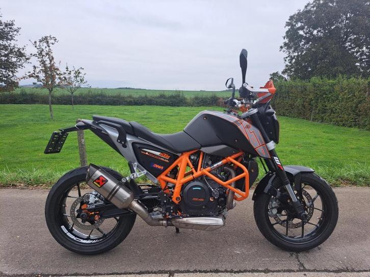 KTM 690 DUKE ABS UIT 2013 MET 11.680 KM! ONBERISPELIJK, Motoren, Motoren | KTM, Bedrijf, Naked bike, meer dan 35 kW, 1 cilinder