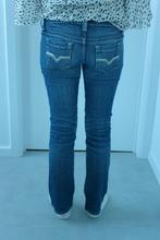 jeans broek guess maat 24, Vêtements | Femmes, Culottes & Pantalons, Taille 34 (XS) ou plus petite, Bleu, Porté, Guess