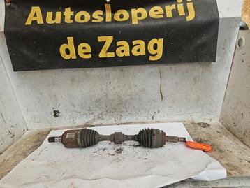 Aandrijfas links-voor van een Dodge Caliber beschikbaar voor biedingen