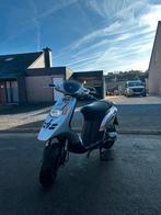 Piaggio typhoon 50cc b klasse Origineel, Fietsen en Brommers, Ophalen of Verzenden, Zo goed als nieuw