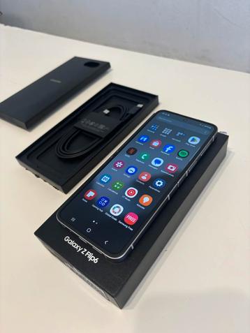 Samsung Z flip 6 etat neuf FACTURE boîte,+coque vds /ech, Enlèvement ou Envoi