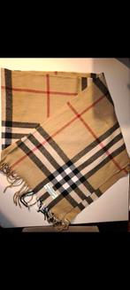 Burberry sjaal van satijn, Kleding | Dames, Mutsen, Sjaals en Handschoenen, Ophalen of Verzenden, Nieuw, Sjaal