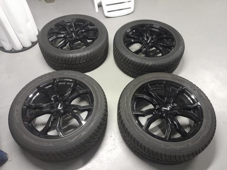 Complete set winterbanden + Dezent TV Black 20" velgen VOLVO, Auto-onderdelen, Banden en Velgen, Velg(en), Winterbanden, 20 inch